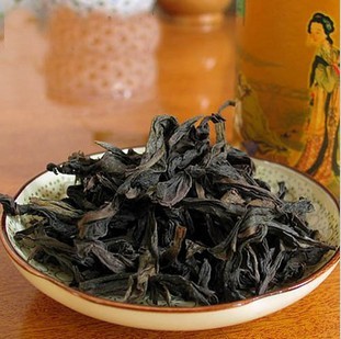 武夷岩茶是什么茶“乌龙茶王”之称的武夷岩茶