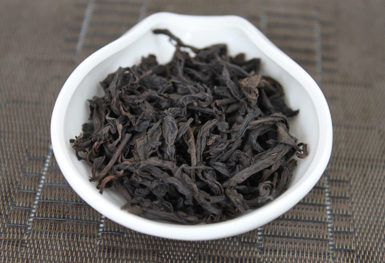 武夷岩茶的制作工艺凸显了茶的“岩韵”