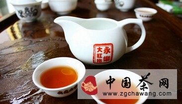 中国十大名茶——大红袍的传说