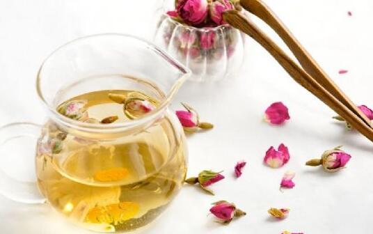 玫瑰百合花茶的功效玫瑰百合花茶怎么泡才好喝