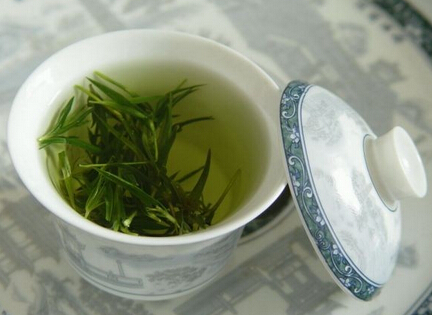 绿茶之王信阳毛尖茶叶图片