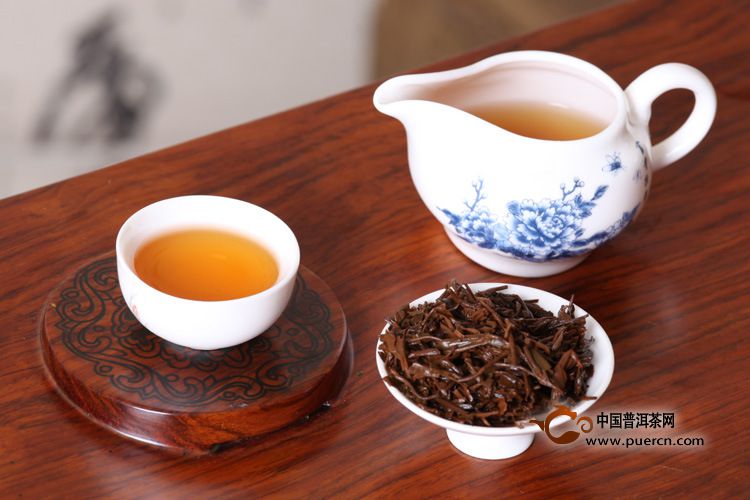 金骏眉和滇红茶哪个好？