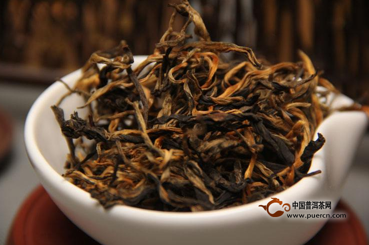 云南滇红茶是怎样诞生的？