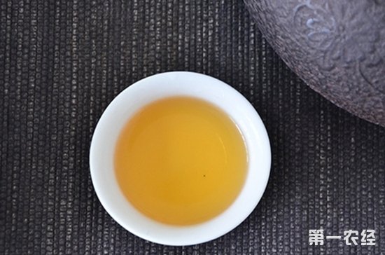 古树红茶和普通滇红茶如何区分鉴别？