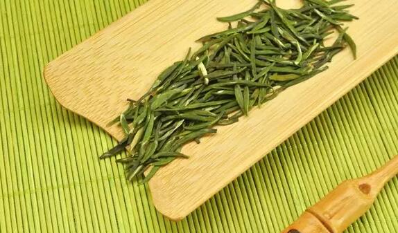 竹叶青茶和雀舌茶的区别，竹叶青和雀舌是同一种茶