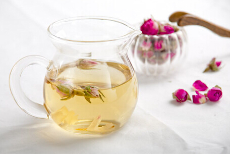 蜂蜜红枣玫瑰花茶的做法详解
