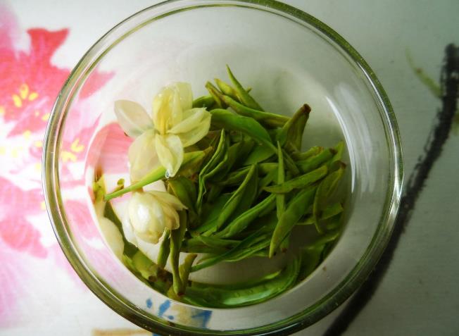玫瑰花茶的功效玫瑰花茶合适哪种体质