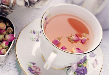 玫瑰花茶发霉还能喝吗发霉的玫瑰花茶喝了有什么危害
