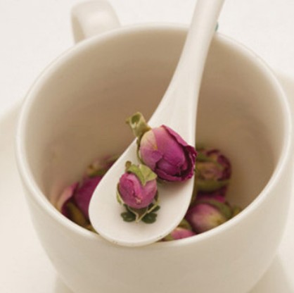 玫瑰花茶的功效与搭配，保健养颜效果好
