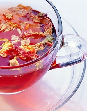 天然养颜佳品玫瑰花茶的功效与禁忌