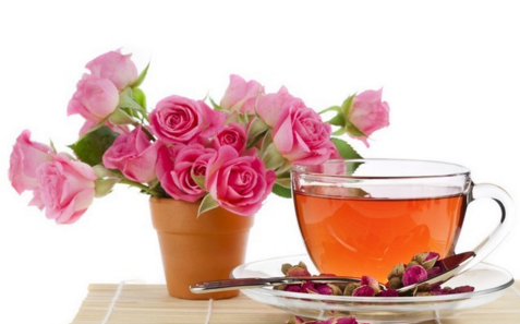 玫瑰花茶哪个好推荐,玫瑰花茶的做法,玫瑰花茶的功效及禁忌