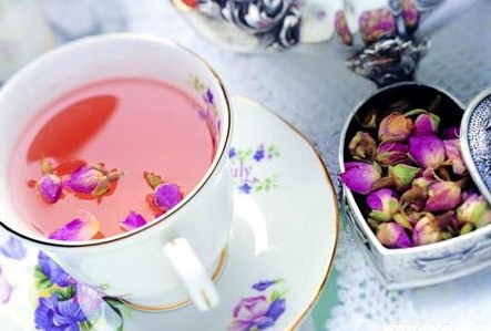 花茶知识：玫瑰花茶的功效与禁忌