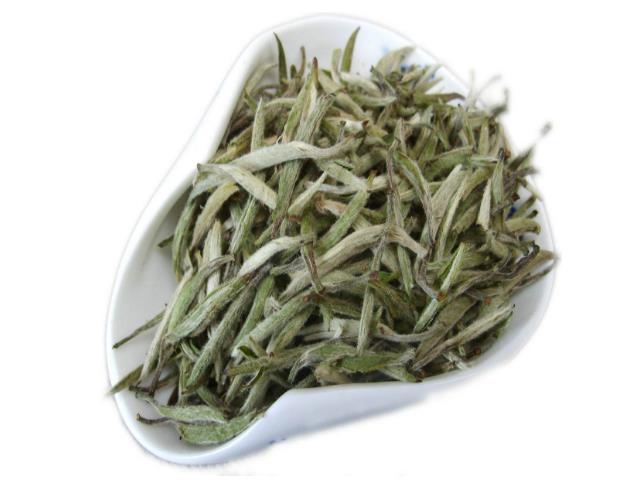 安徽白茶多少钱一斤(白茶放了10年值多少钱一斤)