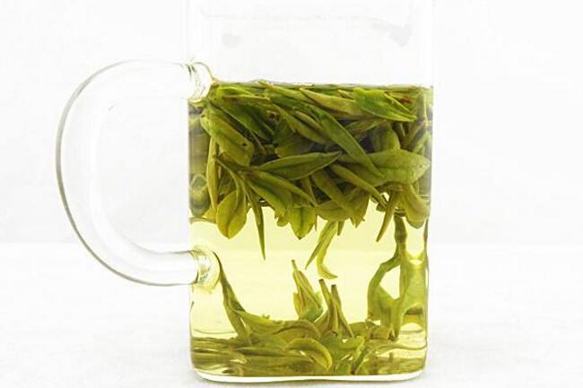 你知道西湖龙井茶是如何得名的吗
