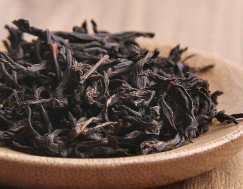 红茶要陈多久才会有陈香味？红茶怎么鉴别是否是陈茶？