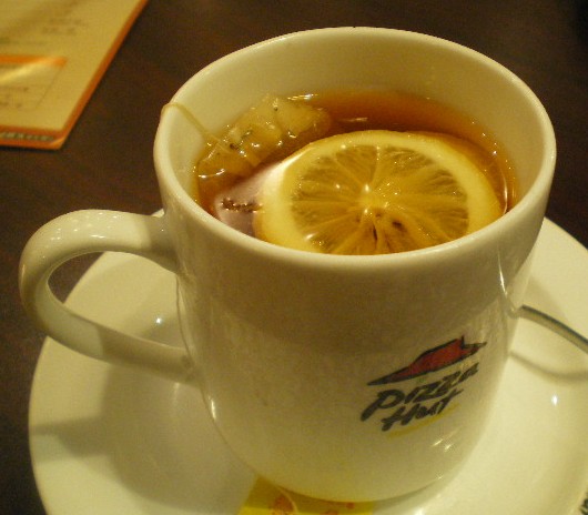 日本医学界公布红茶+柠檬会致癌说