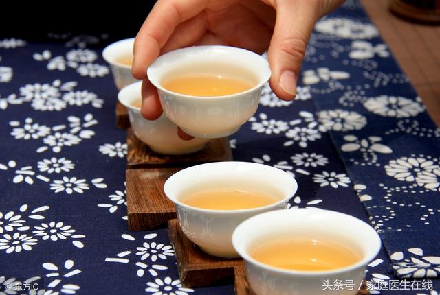 脂肪肝应该多喝茶！红茶、绿茶、乌龙茶怎么选呢？文章有
