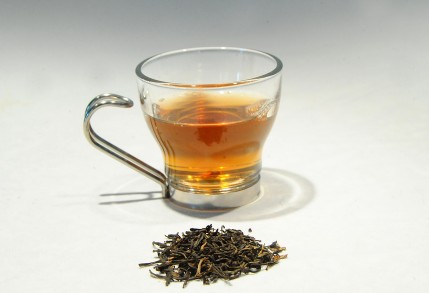 女性秋季保健多喝红茶