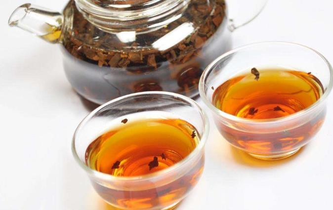 什么时候喝红茶养生早上喝可以防辐射