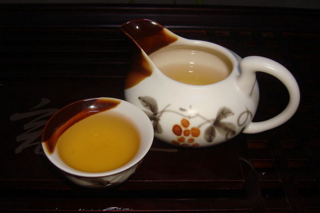 红茶最适合在那个季节喝大约是在冬季