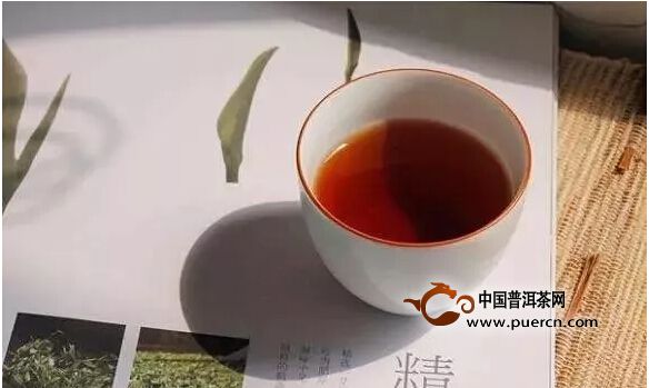 冬季喝红茶虽好，但也要注意它的副作用