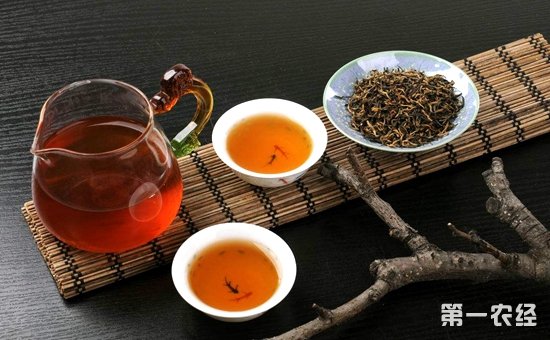 红茶可以和绿茶一起喝吗？喝红茶的好处