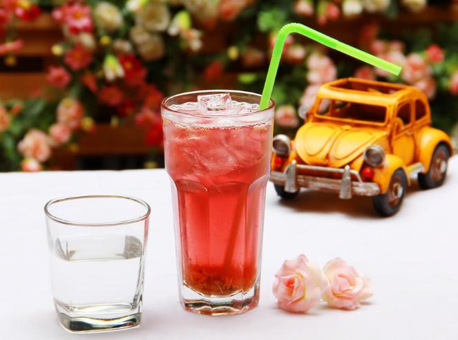 酒后慎喝红茶容易引发肾病及其他疾病