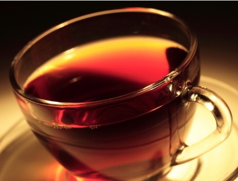 老人喝红茶绿茶普洱茶最好，少喝浓茶