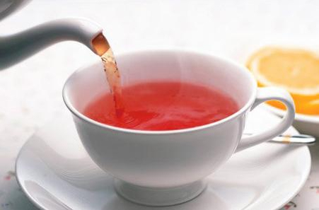 立夏后喝绿茶好还是喝红茶好？