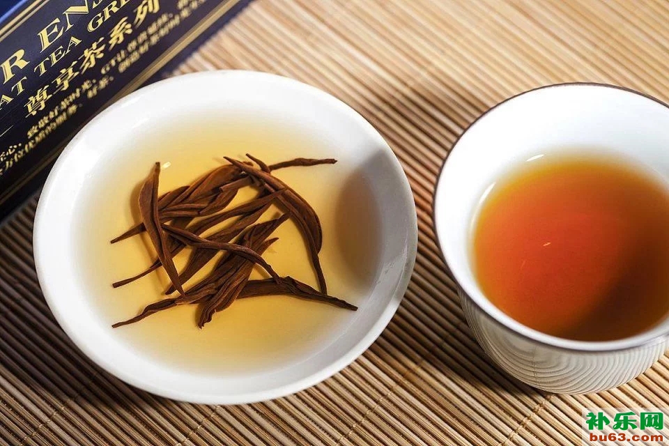为何茶会分为绿茶和红茶