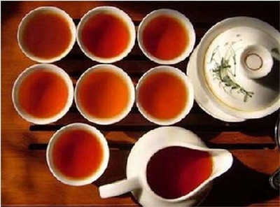 说一说中国十大红茶品牌中的滇红工夫红茶有哪些特征？