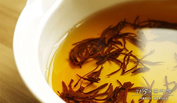 红茶的泡茶水温是多少温度不对茶就不对味