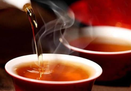 蒲公英和红茶能一起喝吗？神经衰弱能喝红茶吗？