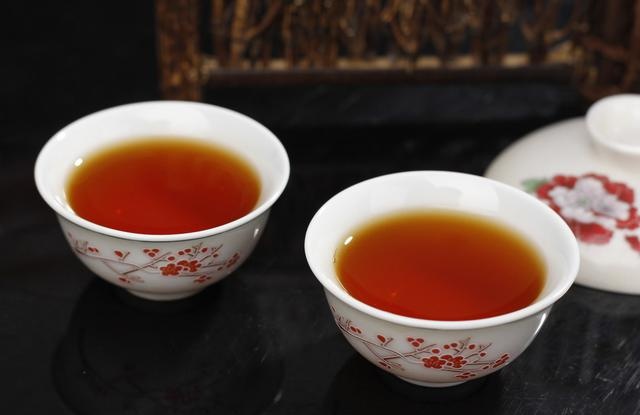 什么季节喝红茶最好？