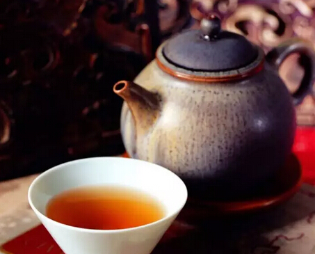 绿茶红茶白茶黄茶青茶黑茶，这下终于懂了！