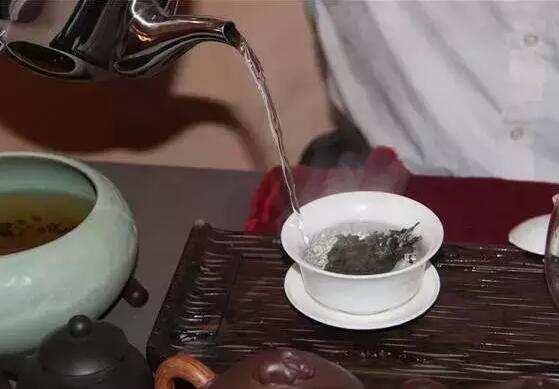 英德红茶的英红九号怎么泡好喝？英德红茶能保存多久