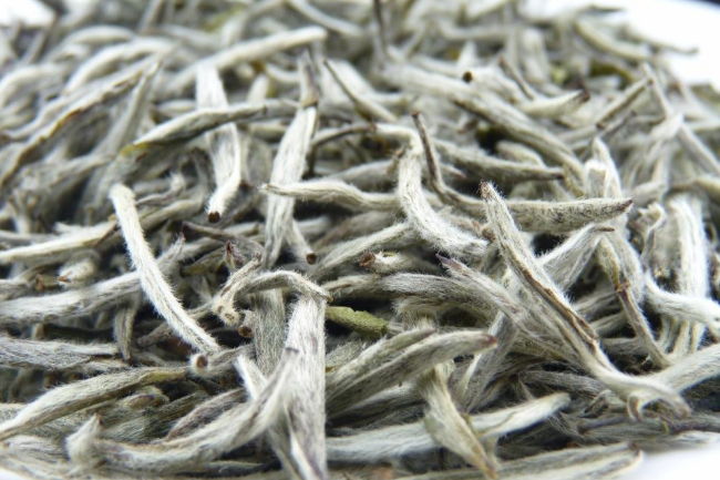 白茶种类之寿眉白毫银针白牡丹的介绍