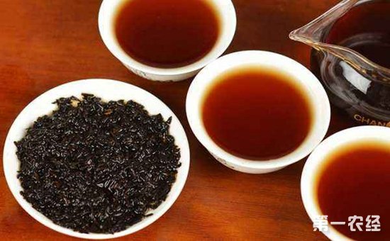 普洱生茶和熟茶的区别有哪些？生普洱和熟普洱哪个效果好？