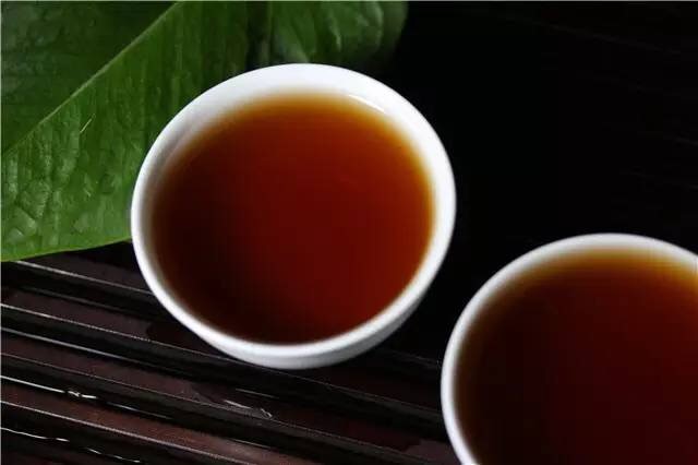 普洱生茶会变成普洱熟茶吗？