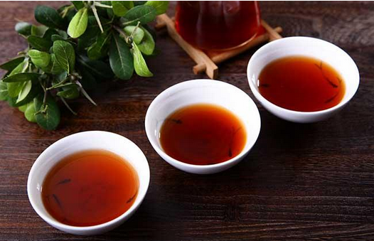 普洱熟茶哪个好,普洱熟茶的功效与作用,普洱熟茶不适用人群