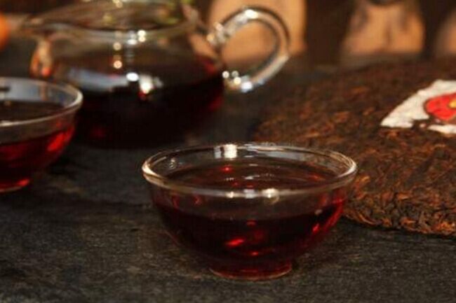 一起来学茶知识之关于普洱茶的发酵熟度