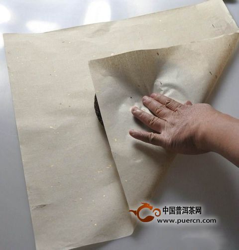 普洱茶饼包装纸的叠法【附视频】