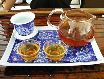 三七粉泡普洱茶的功效是什么？
