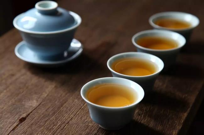 在春天的时候喝普洱茶有什么需要注意的吗