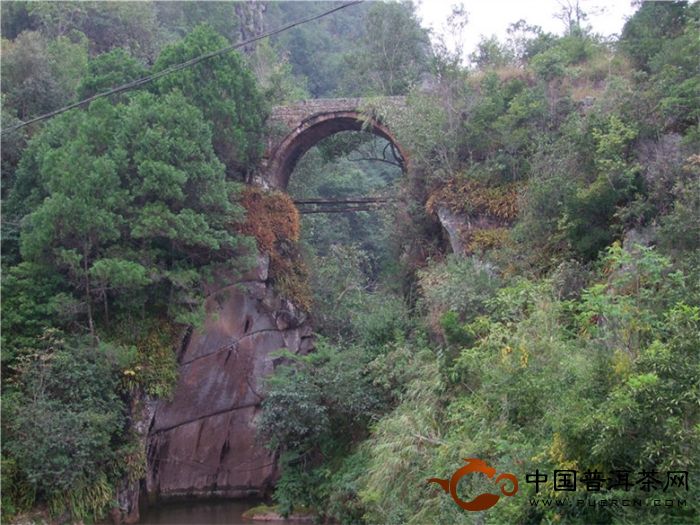 在普洱的边缘行走（30）——茶马古道的两座桥