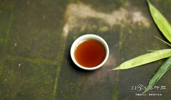 为什么喝普洱茶会有锁喉感是普洱茶的品质不好吗