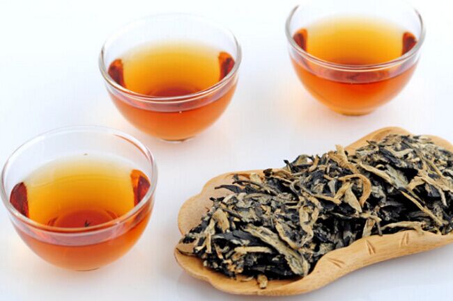普洱茶的生茶和熟茶到底哪个更好喝呢