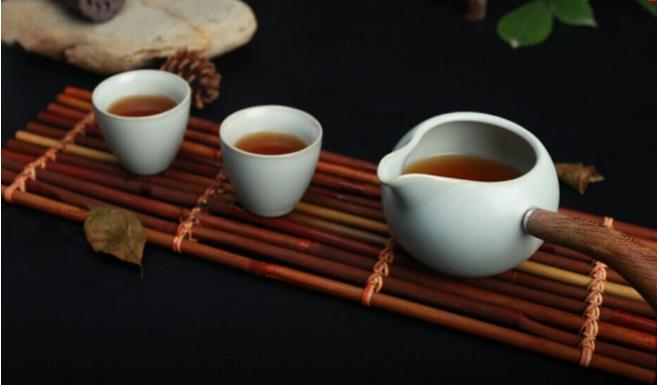 细数普洱茶的十大保健功效普洱茶功效