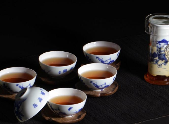 普洱茶茶韵：普洱茶的精神体验文学解读