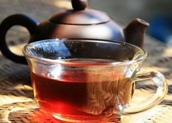 普洱茶熟茶有什么特点，为什么受消费者喜爱？